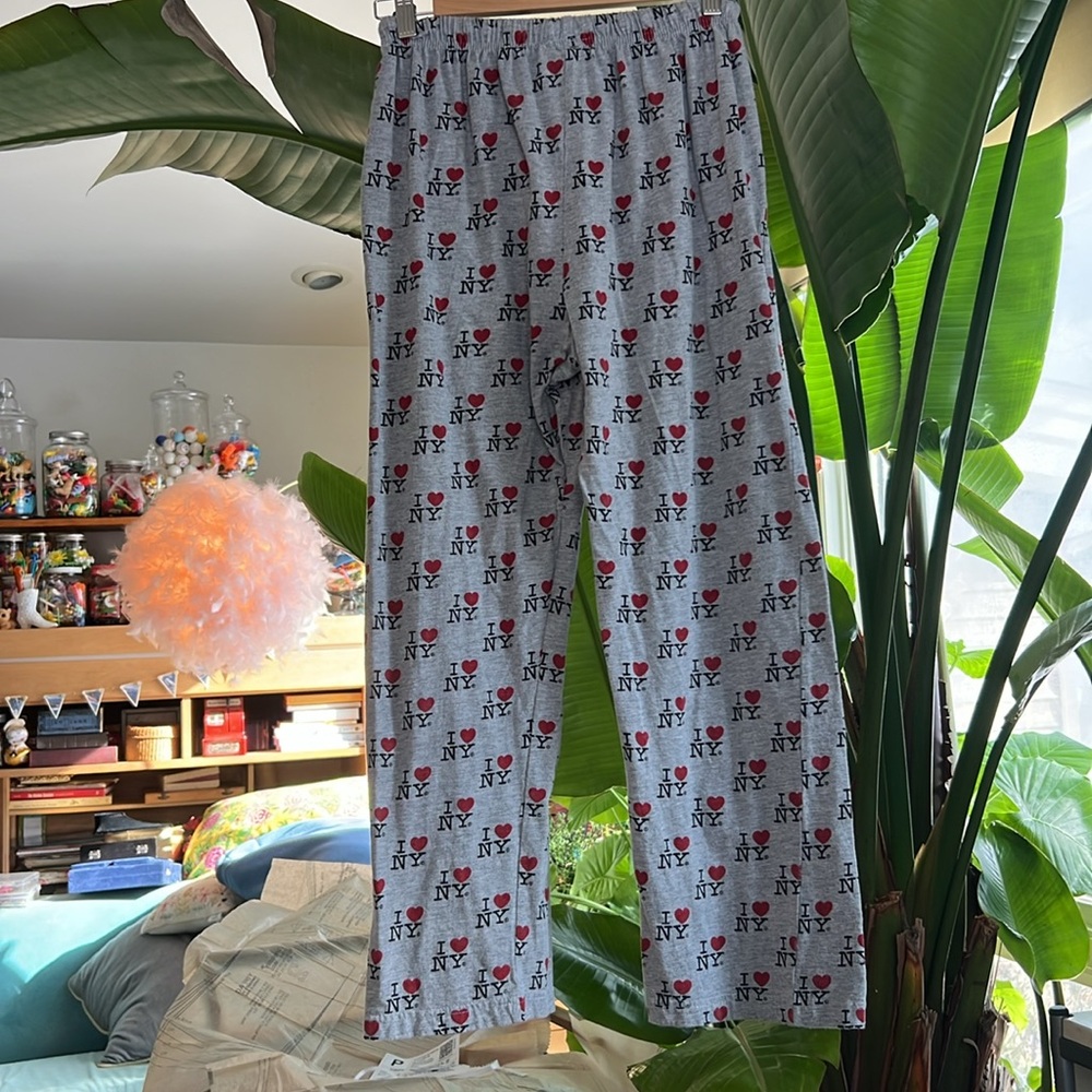 I ❤️ NY licensed PJ Pants, small - Picture 5 of 6